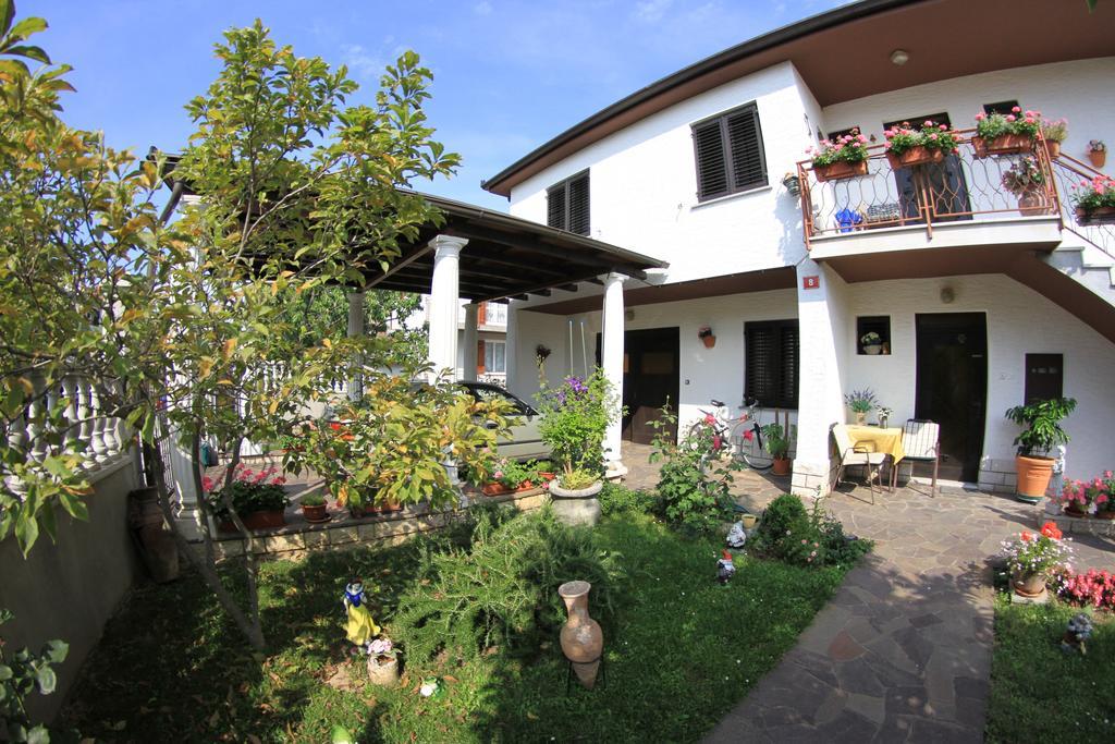 Apartments Butinar Pri Kapitanu Ankaran Buitenkant foto